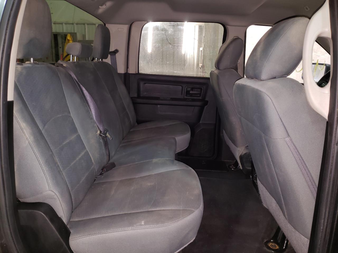Photo 6 from auction – 2018 RAM 1500 ST with VIN 3C6RR7KG9JG230740