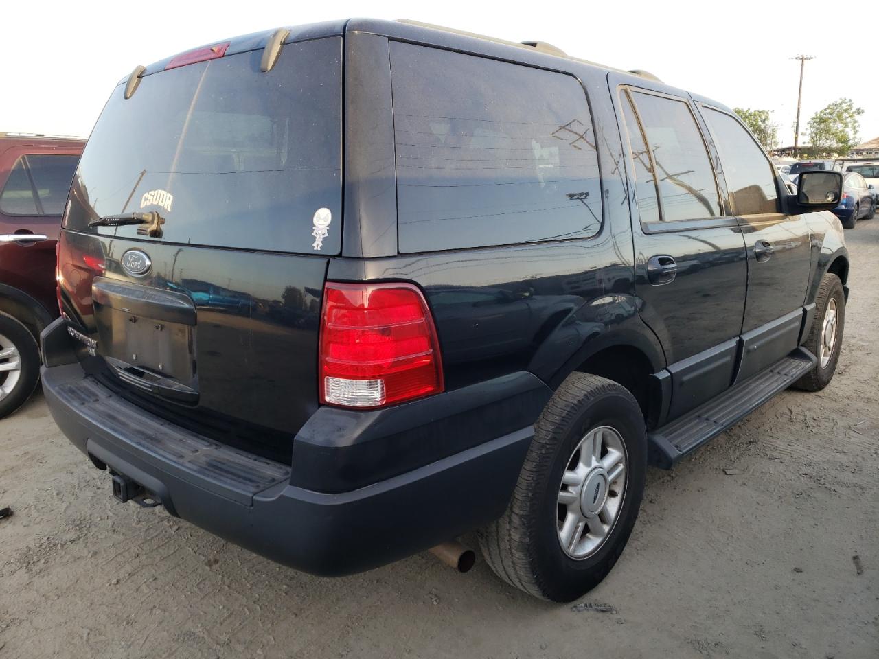 Photo 4 from auction – 2004 FORD EXPEDITION with VIN 1FMPU15L04LA67452
