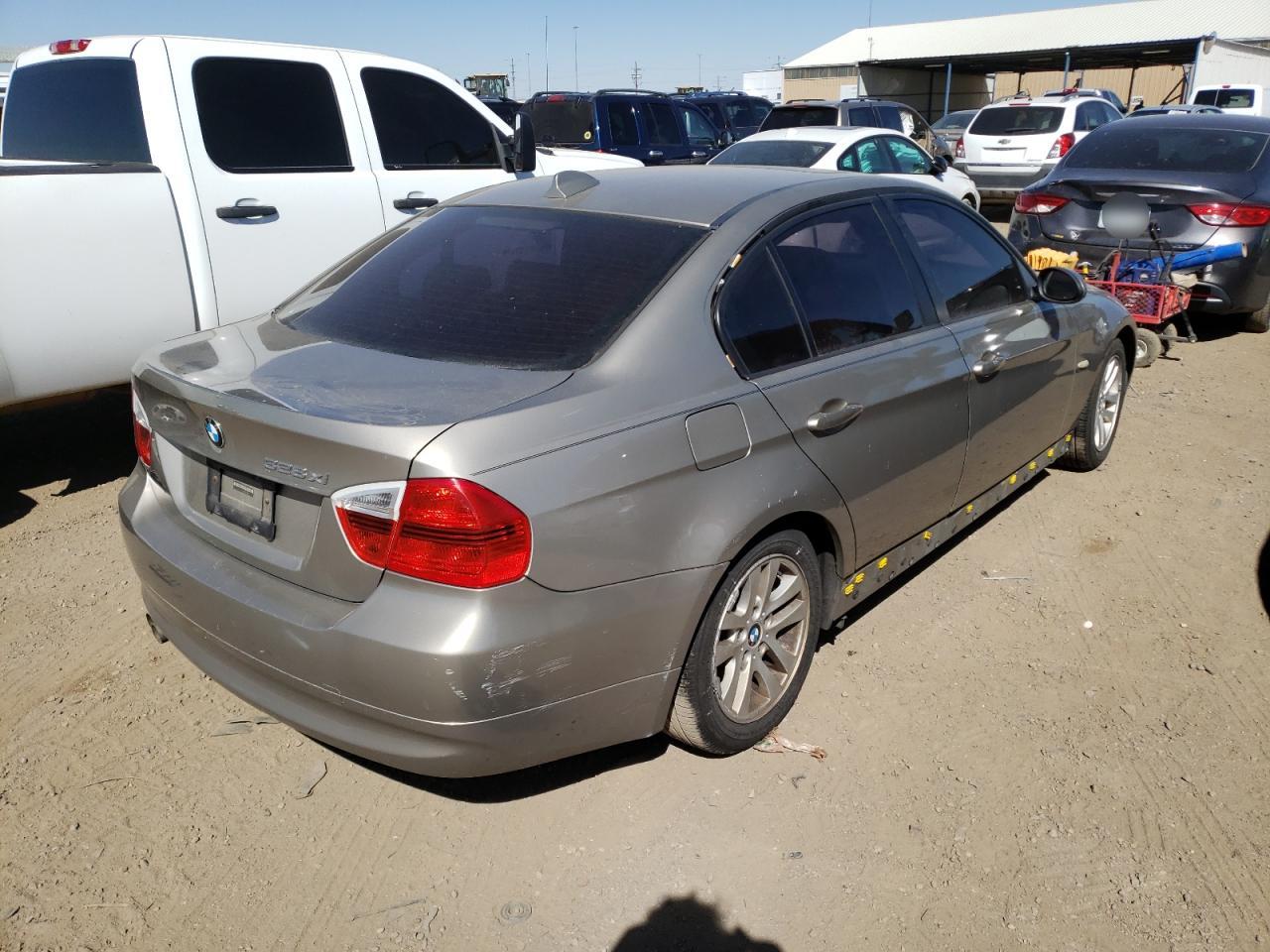 Photo 4 from auction – 2007 BMW 328 XI with VIN WBAVC93597K035303