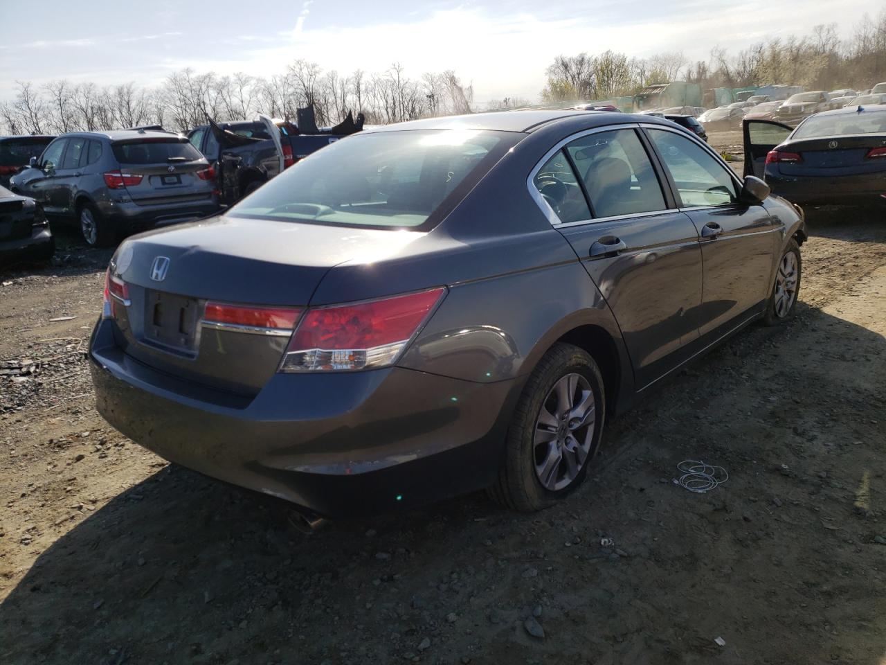 Photo 4 from auction – 2012 HONDA ACCORD LXP with VIN 1HGCP2F40CA229020