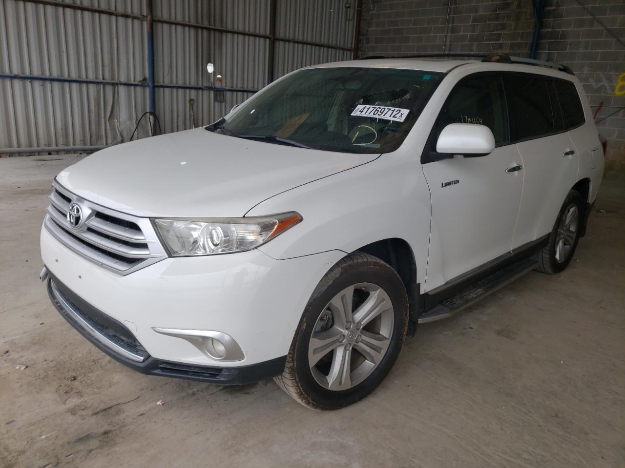 Photo 2 from auction – 2013 TOYOTA HIGHLANDER with VIN 5TDYK3EH0DS119800