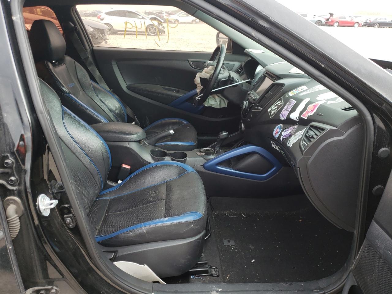 Photo 5 from auction – 2013 HYUNDAI VELOSTER T with VIN KMHTC6AE9DU165217