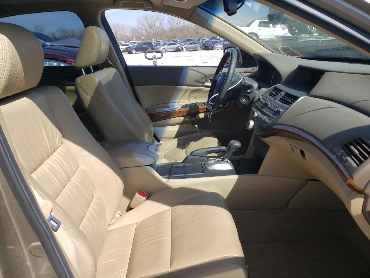 Photo 5 from auction – 2010 HONDA ACCORD EXL with VIN 1HGCP2F80AA145702