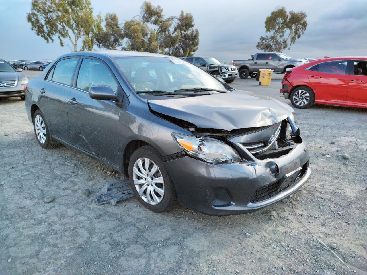 TOYOTA COROLLA BA 2013 with VIN 2T1BU4EE6DC940145 - Photo from auction