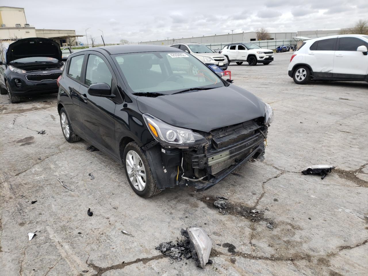 CHEVROLET SPARK 1LT 2019 with VIN KL8CD6SA5KC735528 - Photo from auction