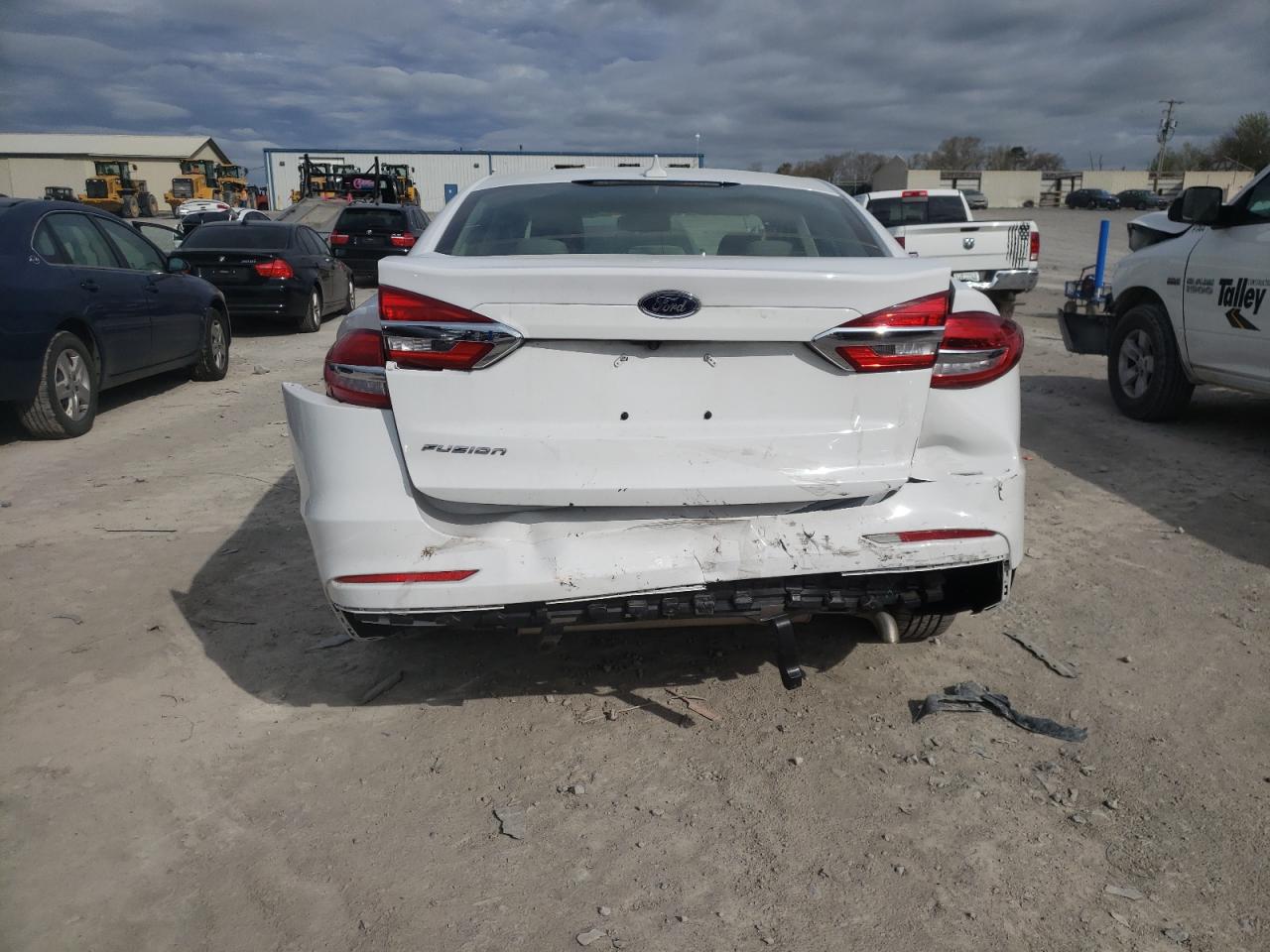 Photo 9 from auction – 2020 FORD FUSION S with VIN 3FA6P0G78LR217136