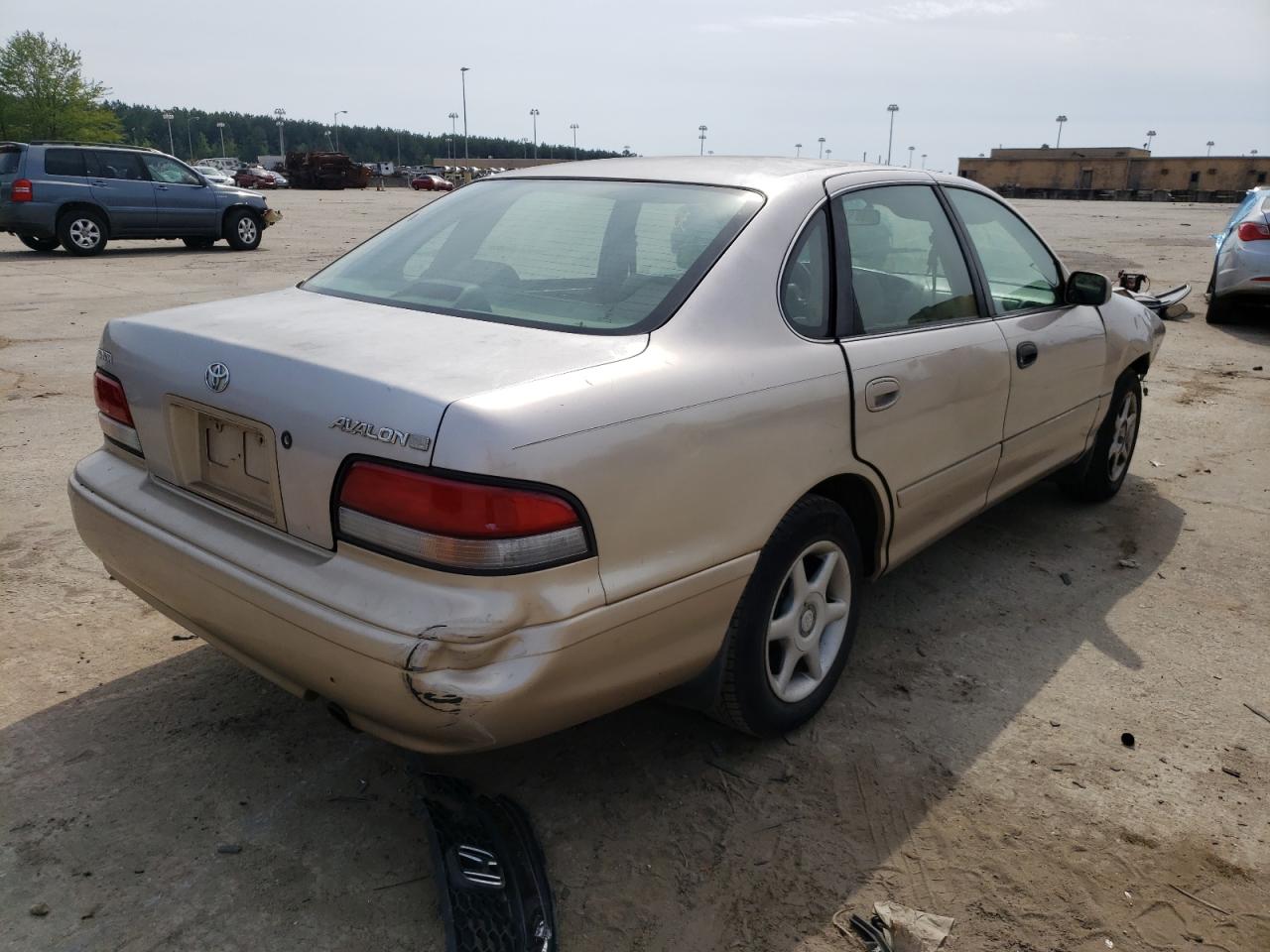 Photo 4 from auction – 1997 TOYOTA AVALON XL with VIN 4T1BF12B5VU158194