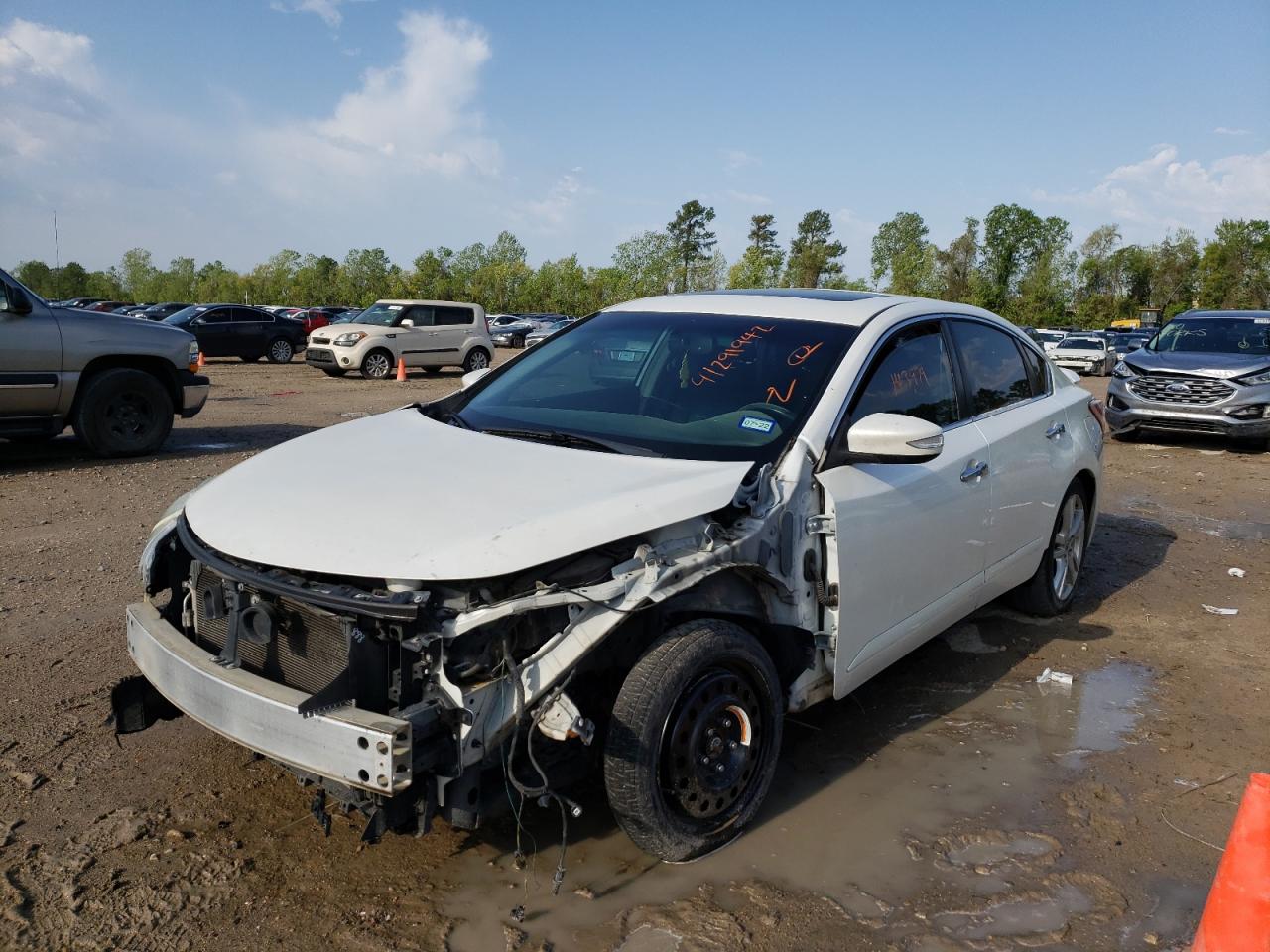 Photo 2 from auction – 2013 NISSAN ALTIMA 3.5 with VIN 1N4BL3AP2DC275781