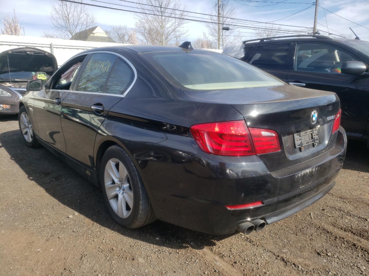 Photo 3 from auction – 2012 BMW 528 XI with VIN WBAXH5C53CDW08276