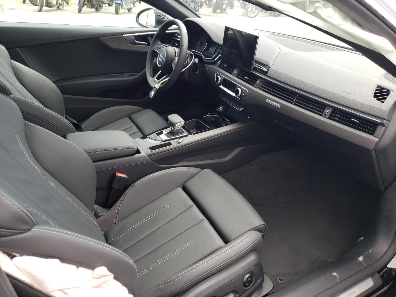 Photo 5 from auction – 2021 AUDI A5 PREMIUM with VIN WAUSAAF57MA056982