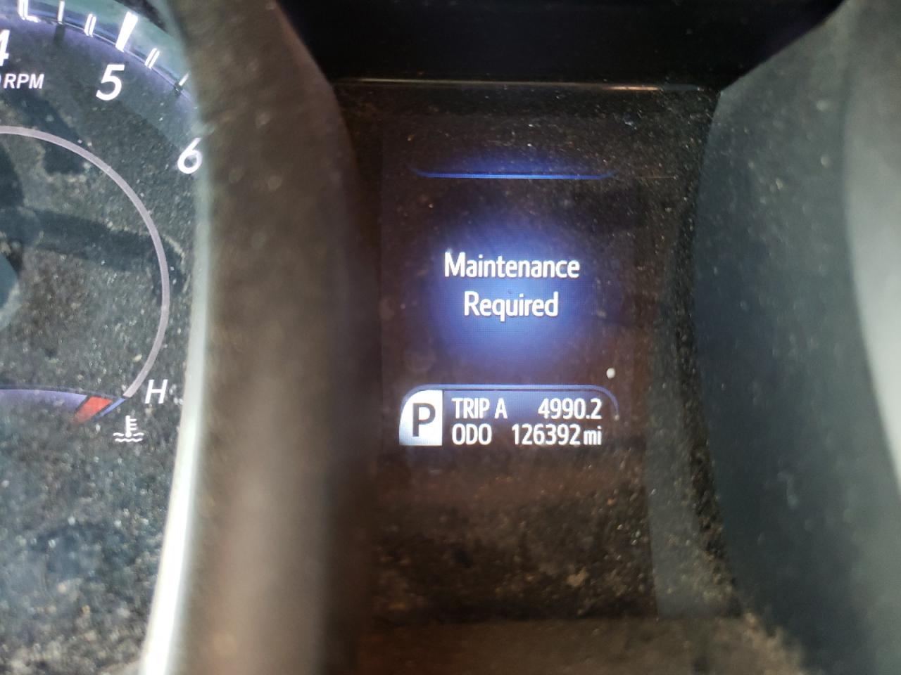 Photo 8 from auction – 2015 TOYOTA CAMERY with VIN 4T1BK1EB5FU136916