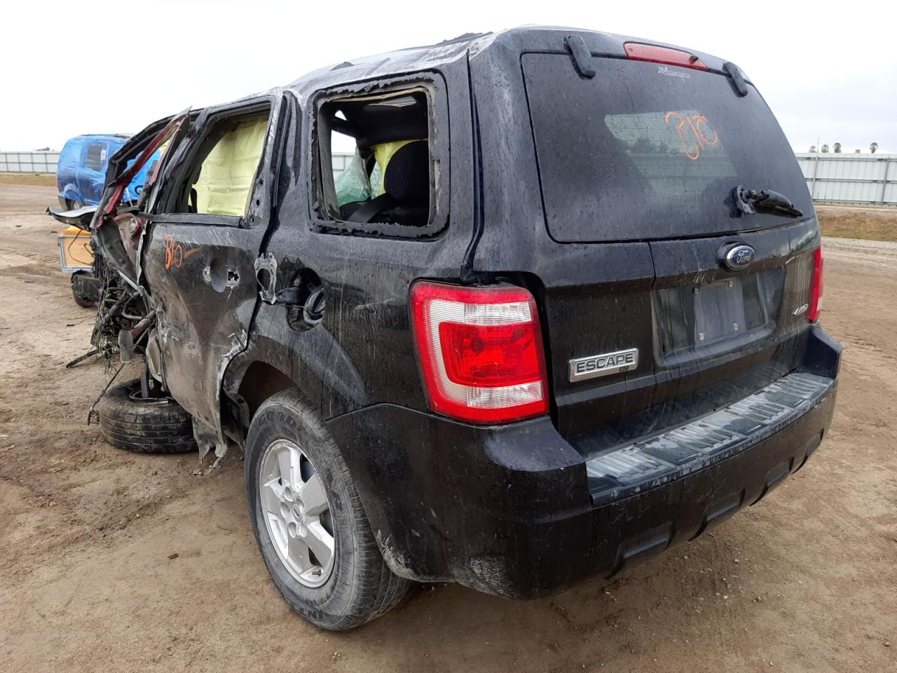 Photo 3 from auction – 2008 FORD ESCAPE XLT with VIN 1FMCU93178KE69298
