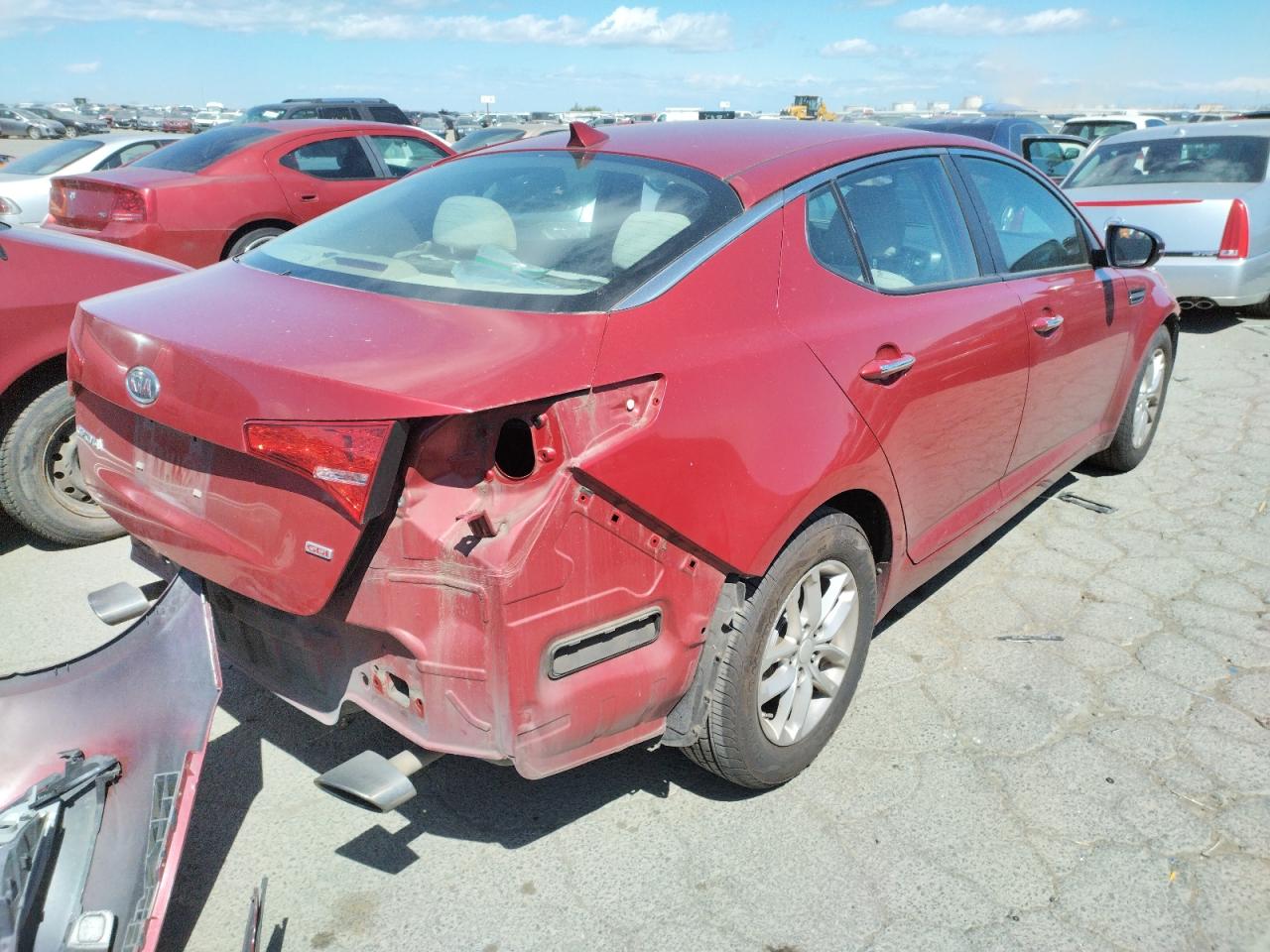 Photo 4 from auction – 2012 KIA OPTIMA LX with VIN 5XXGM4A7XCG076608