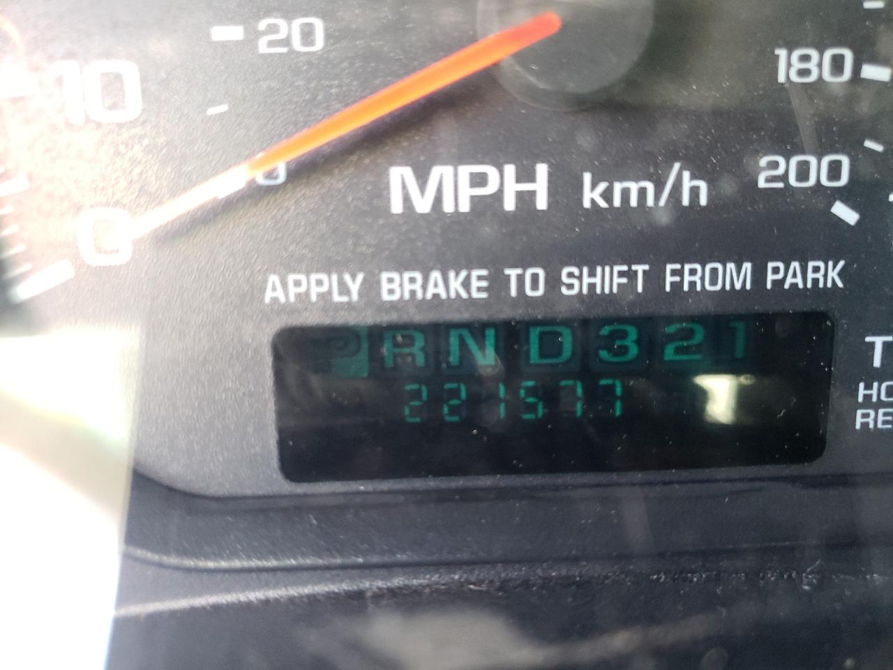 Photo 8 from auction – 2004 CHEVROLET IMPALA with VIN 2G1WF52E549336424