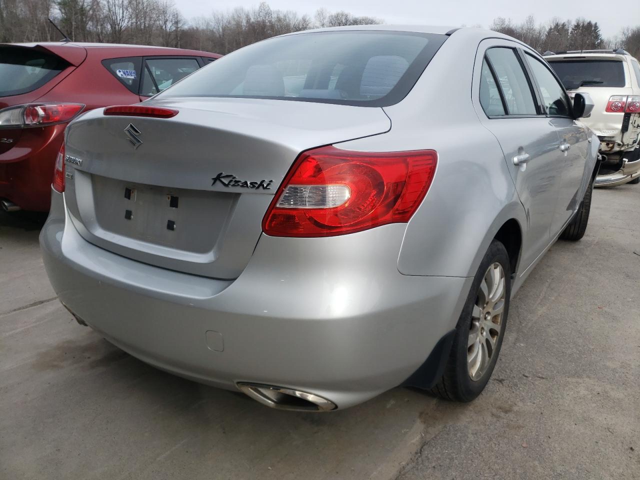 Photo 4 from auction – 2010 SUZUKI KIZASHI SE with VIN JS2RF9A39A6101125