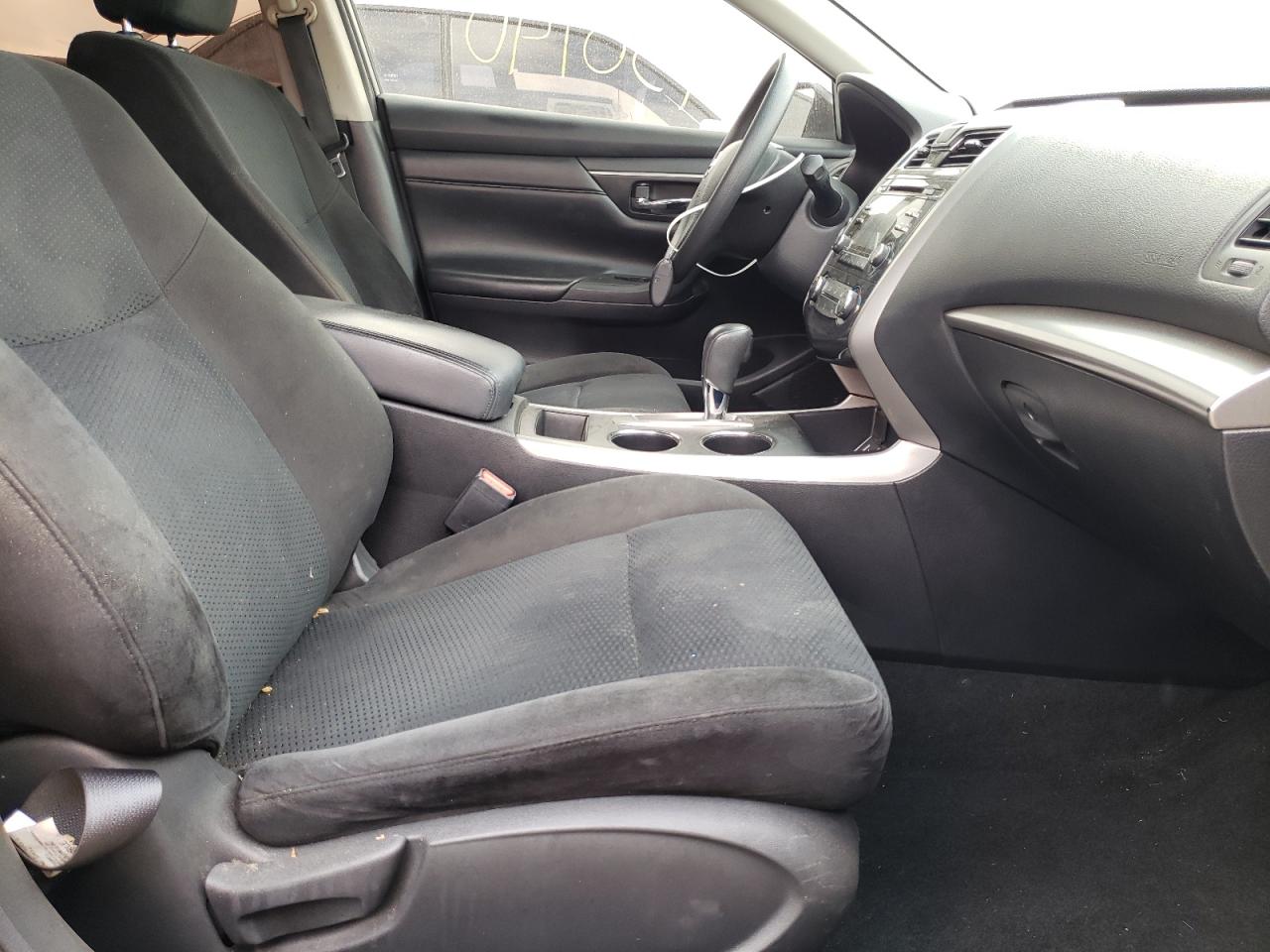 Photo 5 from auction – 2015 NISSAN ALTIMA 2.5 with VIN 1N4AL3AP1FN906281