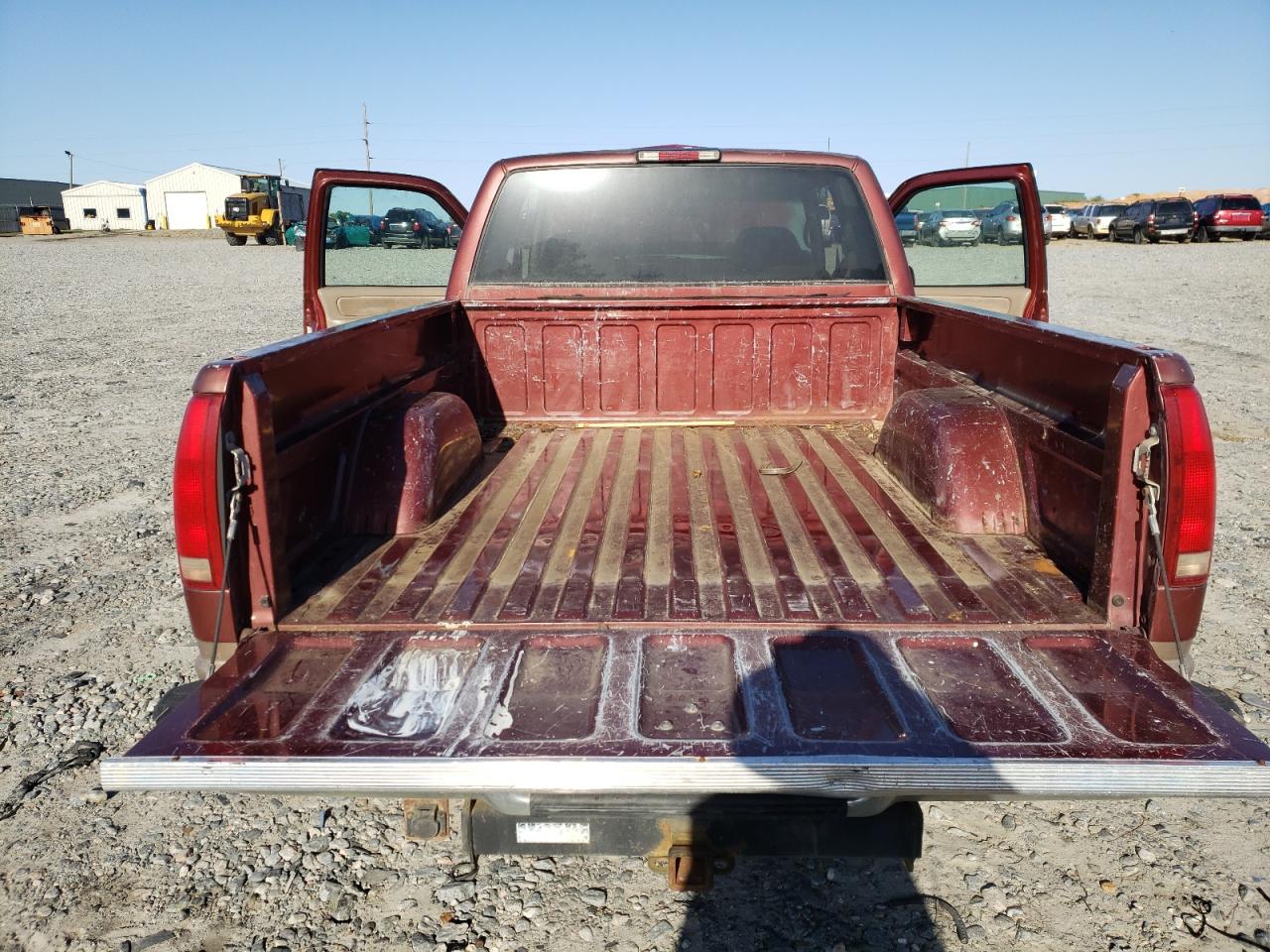 Photo 9 from auction – 1998 CHEVROLET GMT-400 C1 with VIN 2GCEC19R3W1114284