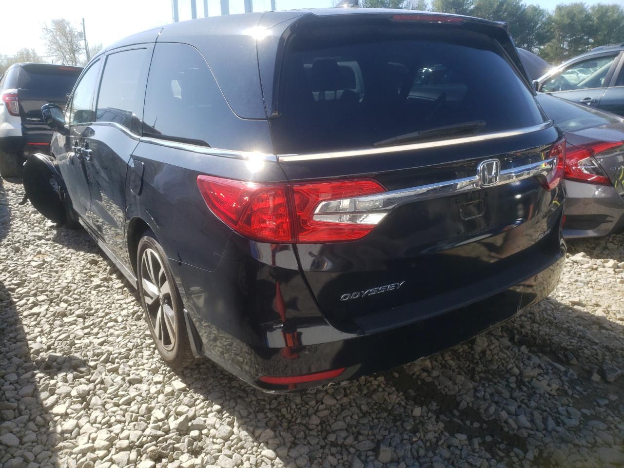 Photo 3 from auction – 2018 HONDA ODYSSEY EL with VIN 5FNRL6H96JB037240
