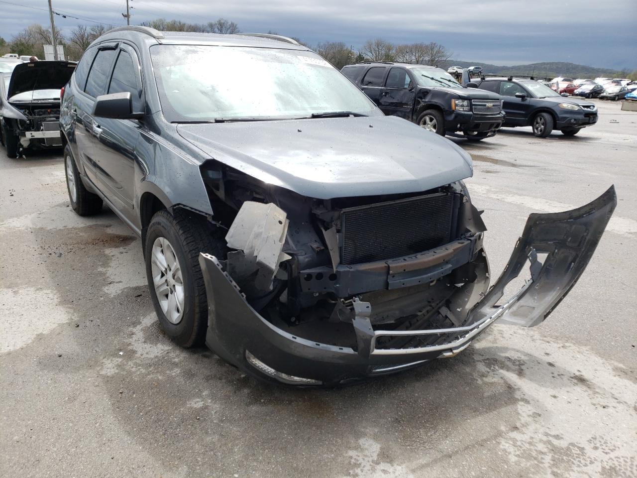 CHEVROLET TRAVERSE L 2011 with VIN 1GNKRFED9BJ135060 - Photo from auction