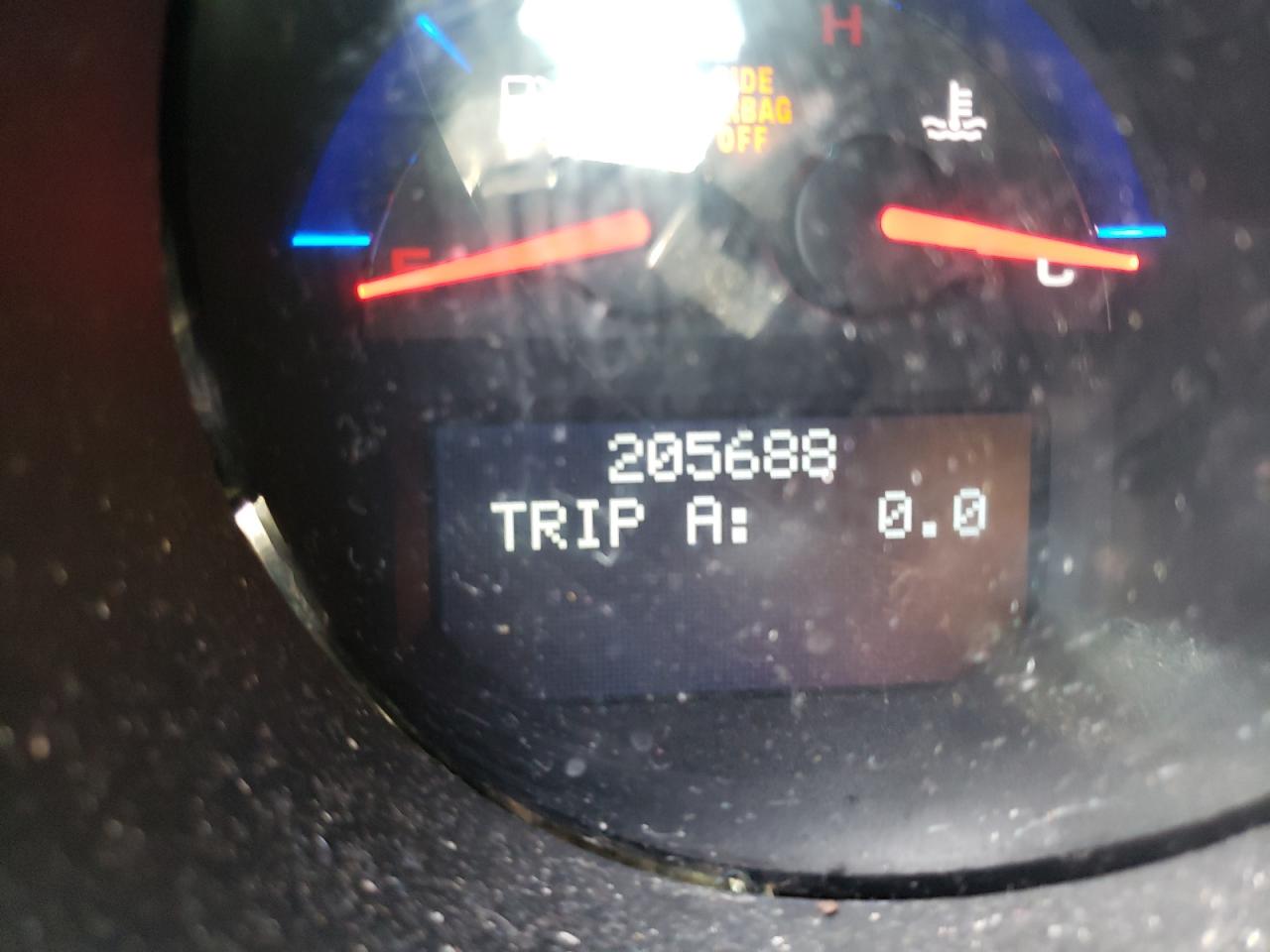 Photo 8 from auction – 2004 ACURA TL with VIN 19UUA66264A057640