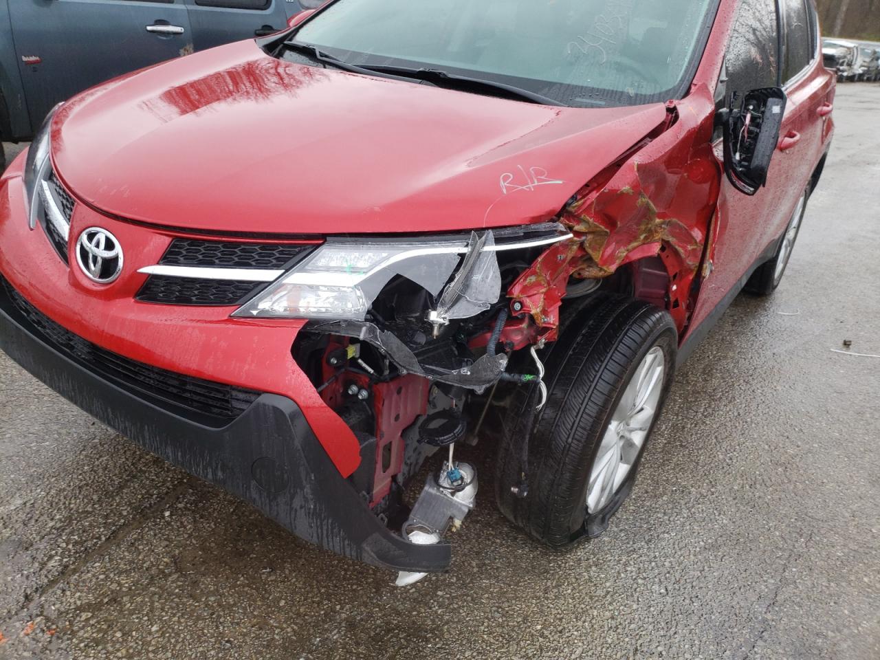 Photo 9 from auction – 2014 TOYOTA RAV4 LIMIT with VIN 2T3DFREV4EW199453