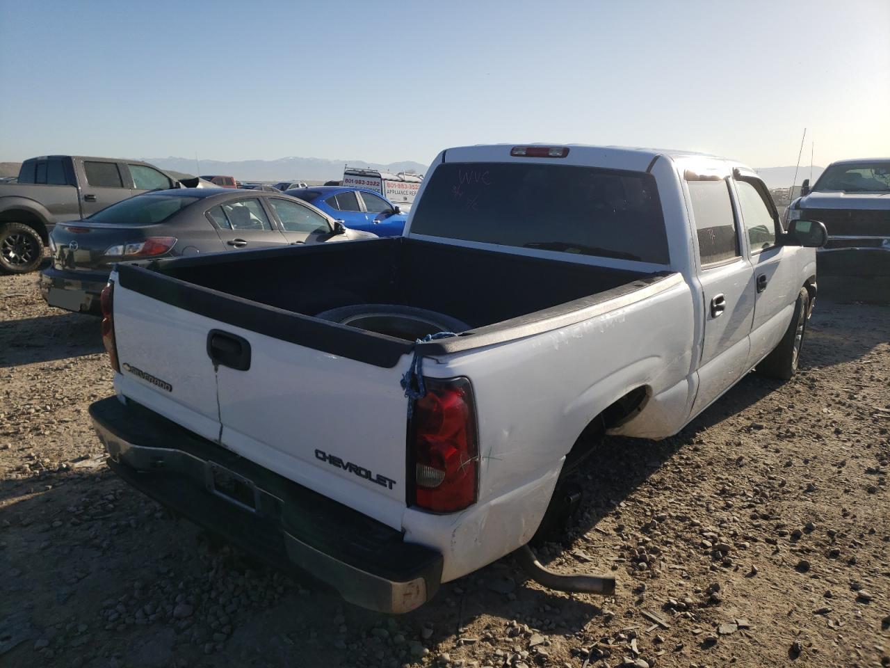 Photo 4 from auction – 2005 CHEVROLET SILVERADO with VIN 2GCEC13T351123490