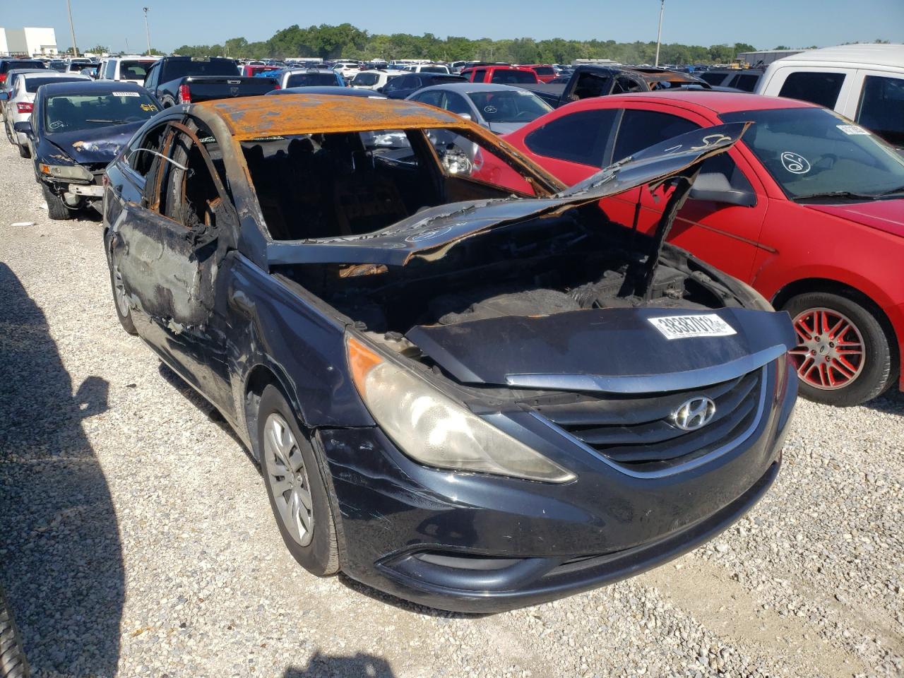 HYUNDAI SONATA GLS 2011 with VIN 5NPEB4AC3BH183917 - Photo from auction