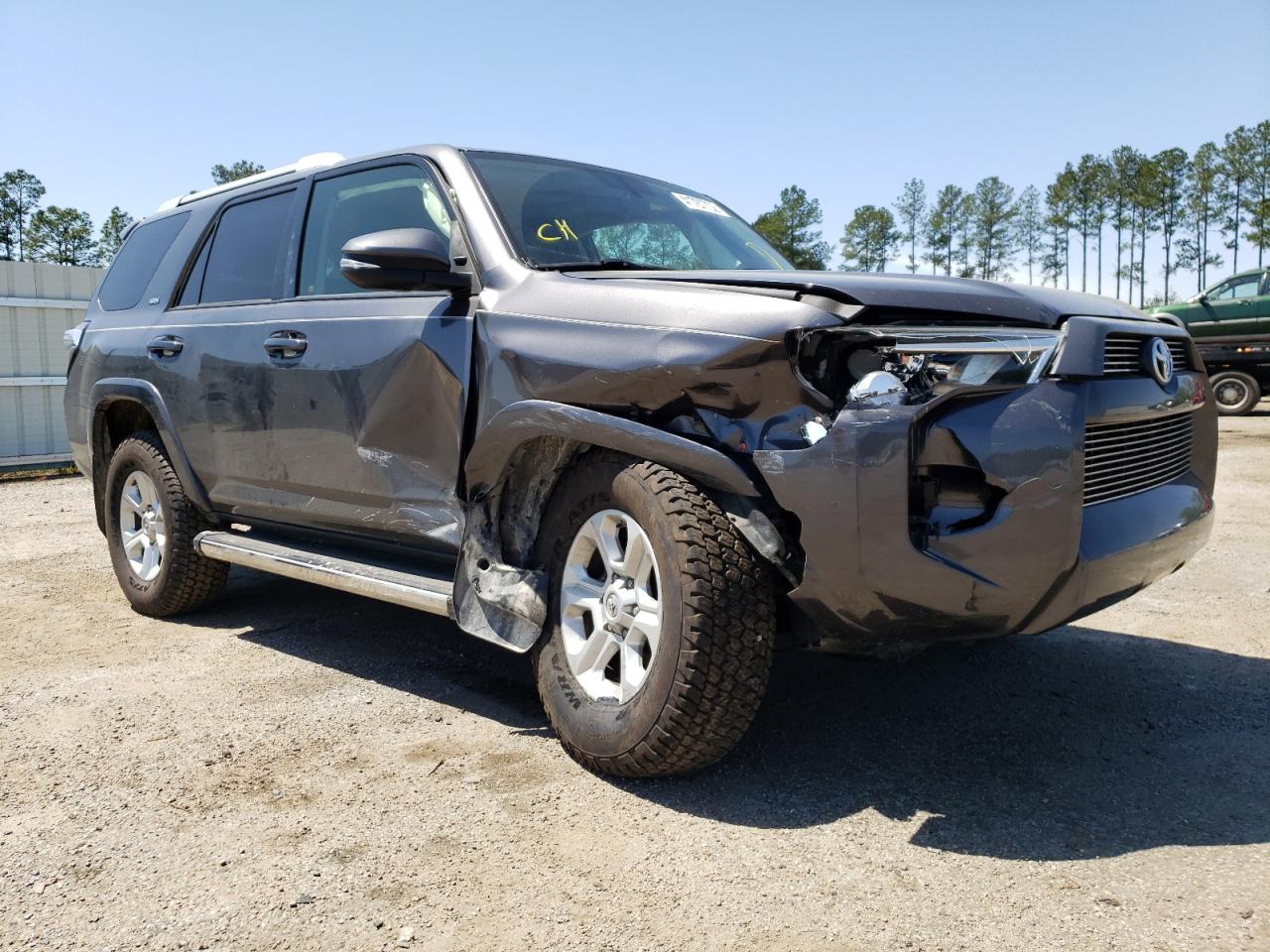 Photo 9 from auction – 2015 TOYOTA 4RUNNER SR with VIN JTEZU5JR9F5107674