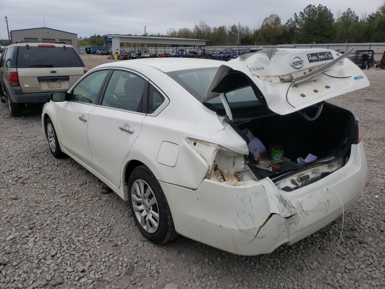 Photo 3 from auction – 2013 NISSAN ALTIMA 2.5 with VIN 1N4AL3AP1DC264041
