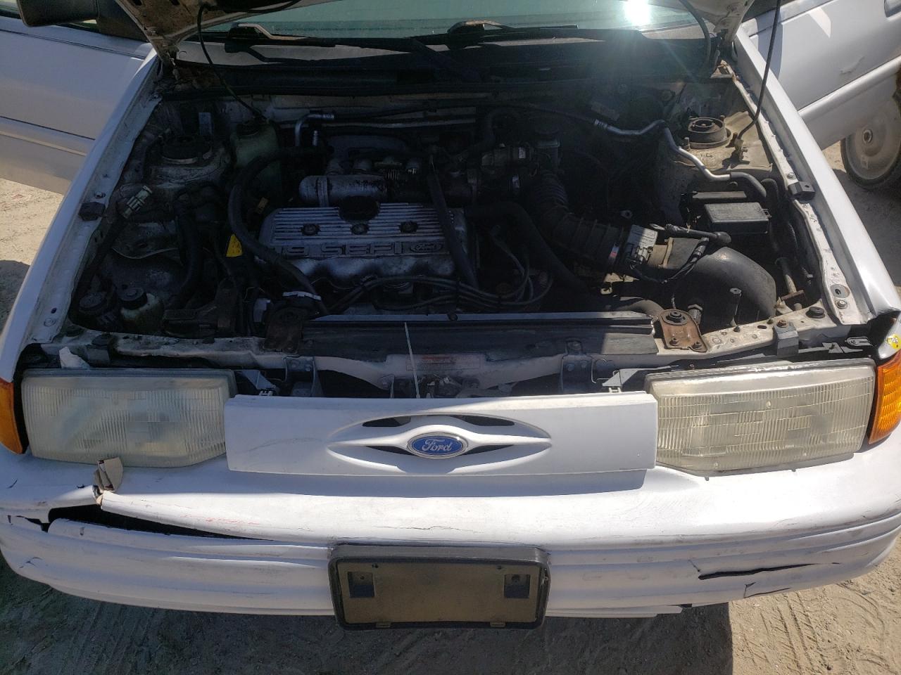 Photo 7 from auction – 1995 FORD ESCORT LX with VIN 1FASP14J0SW339005