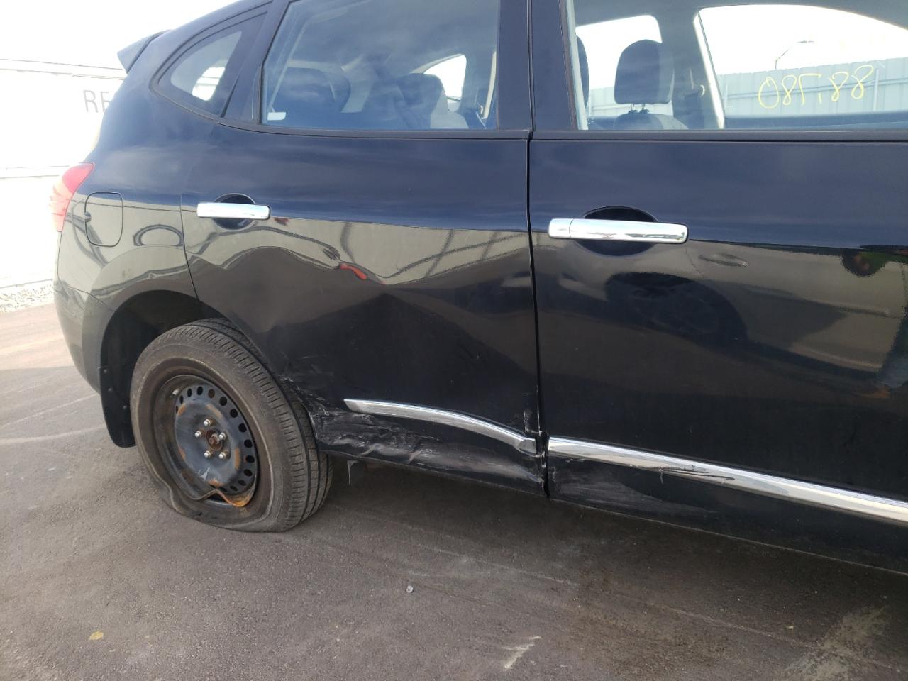 Photo 9 from auction – 2012 NISSAN ROGUE S with VIN JN8AS5MV7CW714974