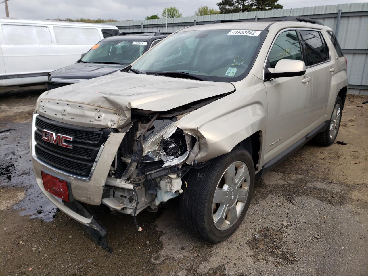 Photo 2 from auction – 2010 GMC TERRAIN SL with VIN 2CTFLFEY3A6320297