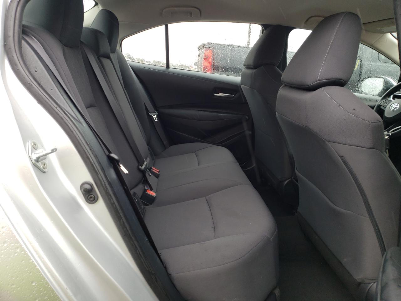 Photo 6 from auction – 2020 TOYOTA COROLLA LE with VIN 5YFEPRAE4LP024957