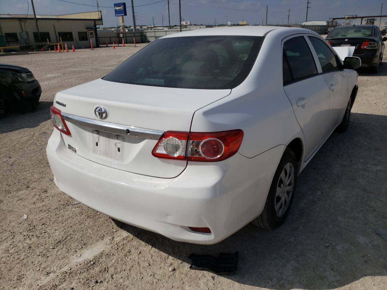 Photo 4 from auction – 2013 TOYOTA COROLLA with VIN 2T1BU4EE2DC016317