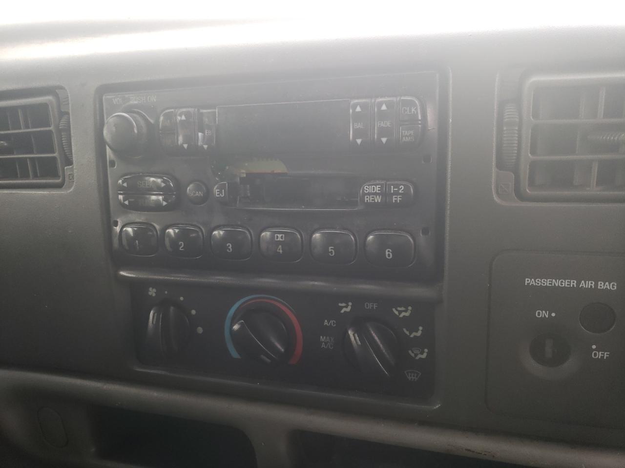 Photo 9 from auction – 2002 FORD F250 SUPER with VIN 1FTNF20L82EB17275