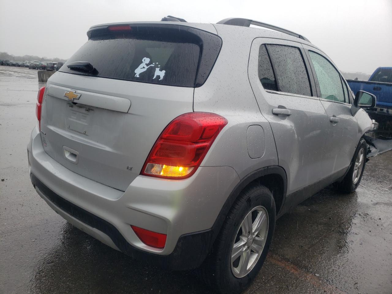 Photo 4 from auction – 2018 CHEVROLET TRAX 1LT with VIN 3GNCJLSB2JL296032