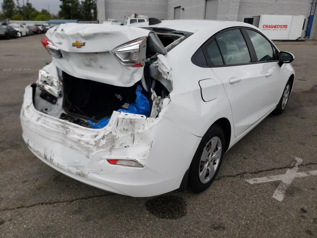 Photo 4 from auction – 2016 CHEVROLET CRUZE LS with VIN 1G1BC5SM4G7277564