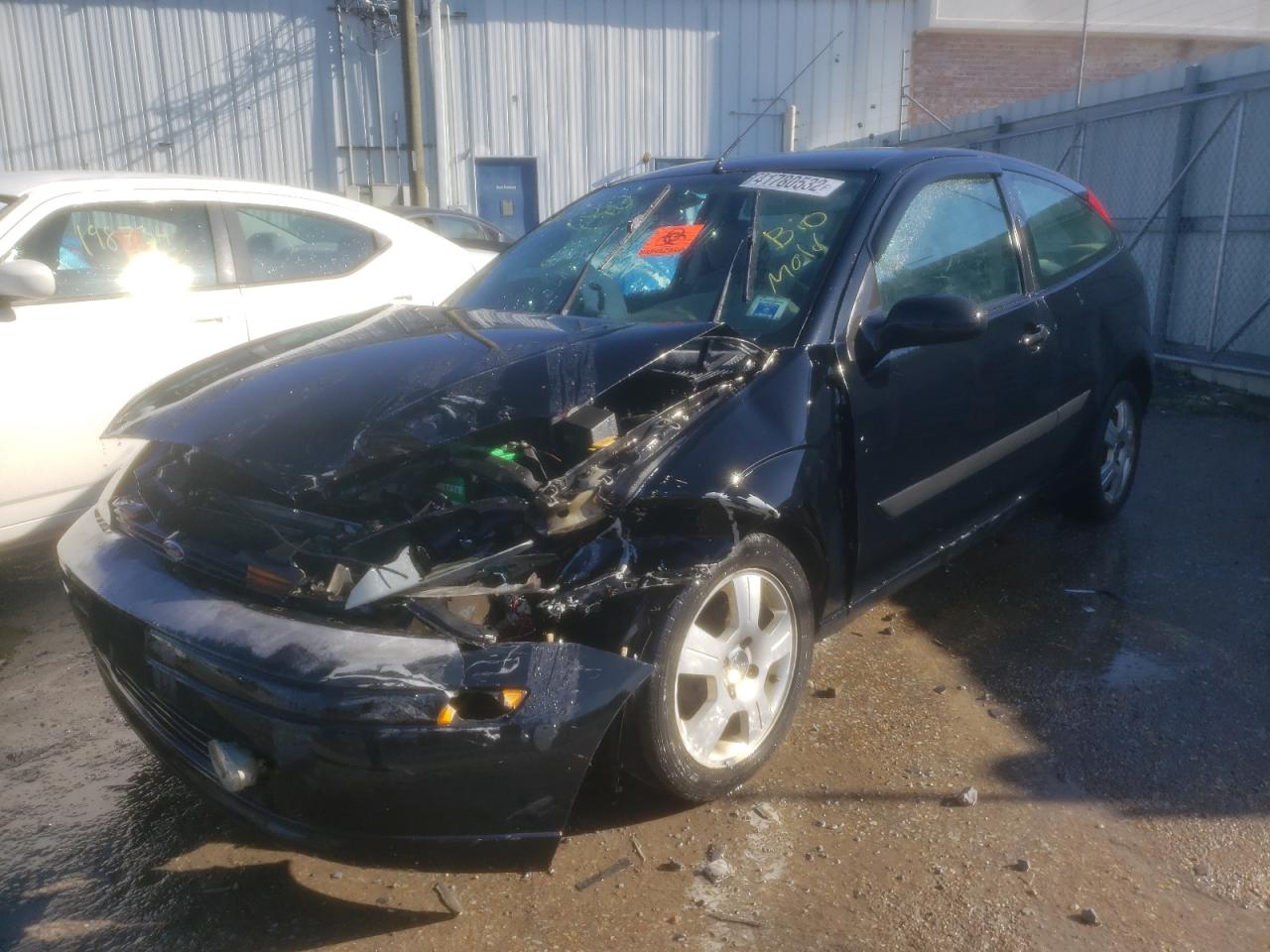 Photo 2 from auction – 2003 FORD FOCUS ZX3 with VIN 3FAFP31363R178361