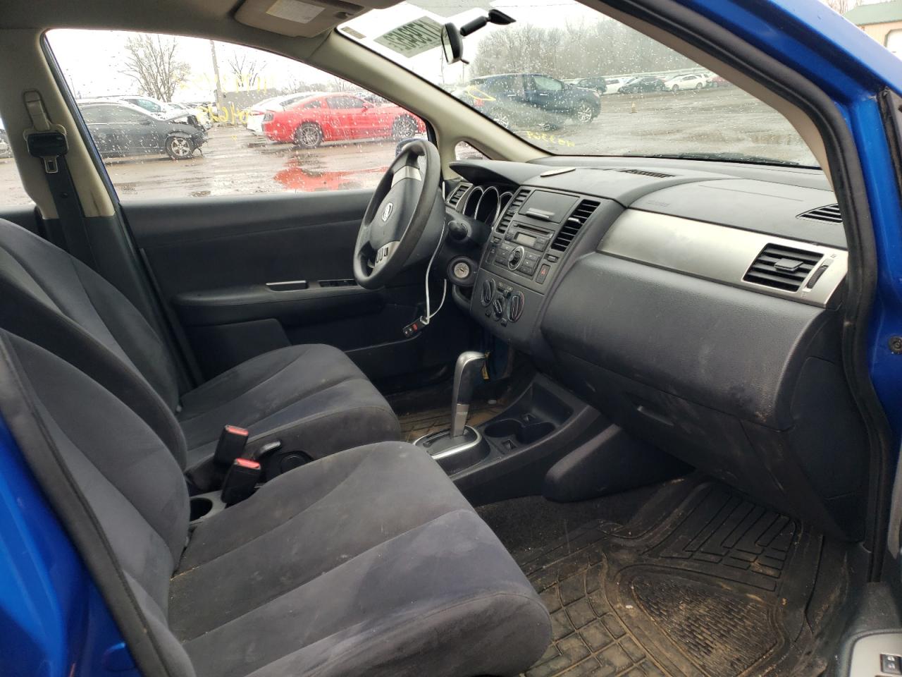 Photo 5 from auction – 2008 NISSAN VERSA S with VIN 3N1BC13E08L453369