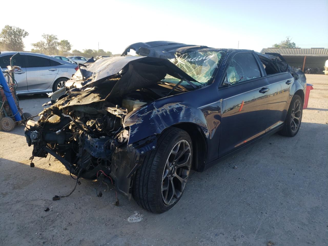Photo 2 from auction – 2015 CHRYSLER 300 S with VIN 2C3CCABG9FH781503