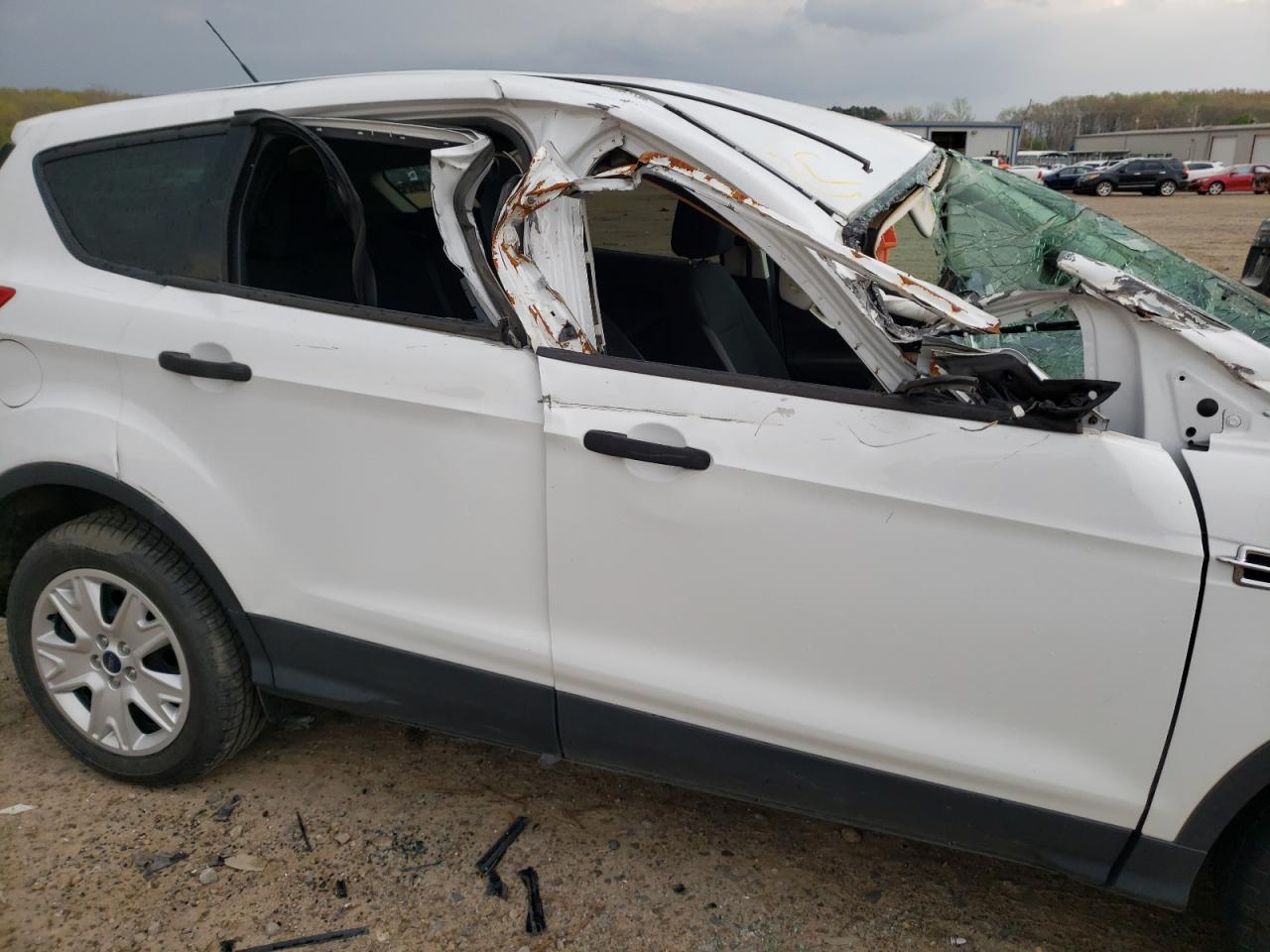 Photo 9 from auction – 2016 FORD ESCAPE S with VIN 1FMCU0F78GUC83753