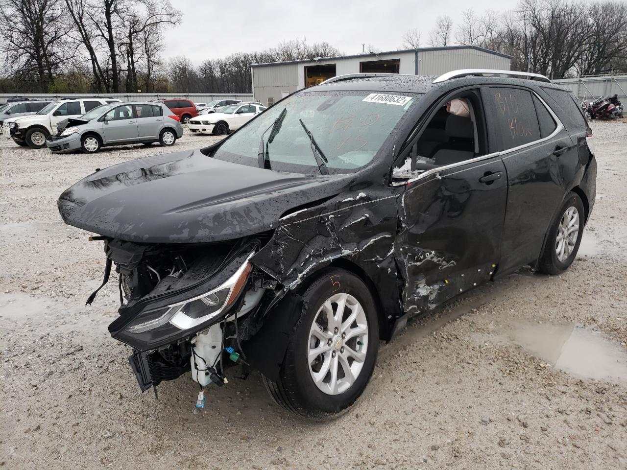 Photo 2 from auction – 2020 CHEVROLET EQUINOX LT with VIN 3GNAXKEV2LL345643