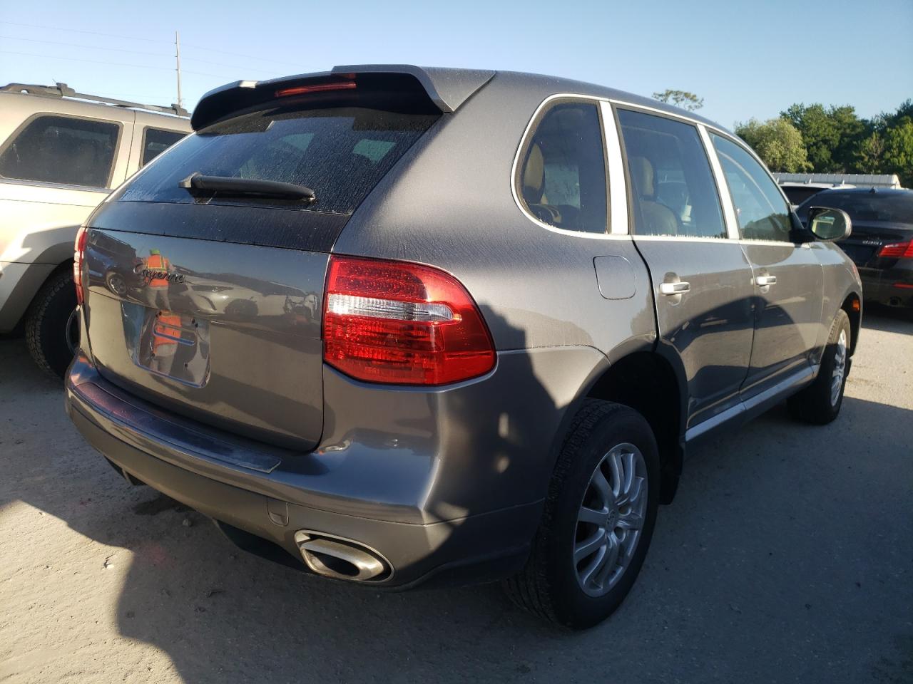 Photo 4 from auction – 2010 PORSCHE CAYENNE with VIN WP1AA2AP2ALA06292