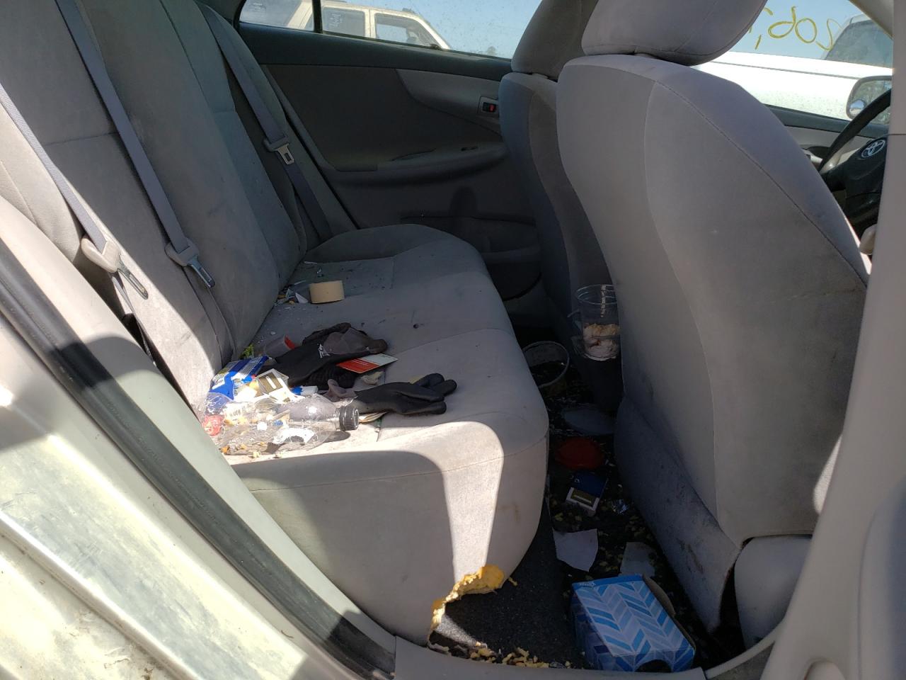 صورة رقم 6 من المزاد - 2009 TOYOTA COROLLA مع VIN JTDBL40E29J023211
