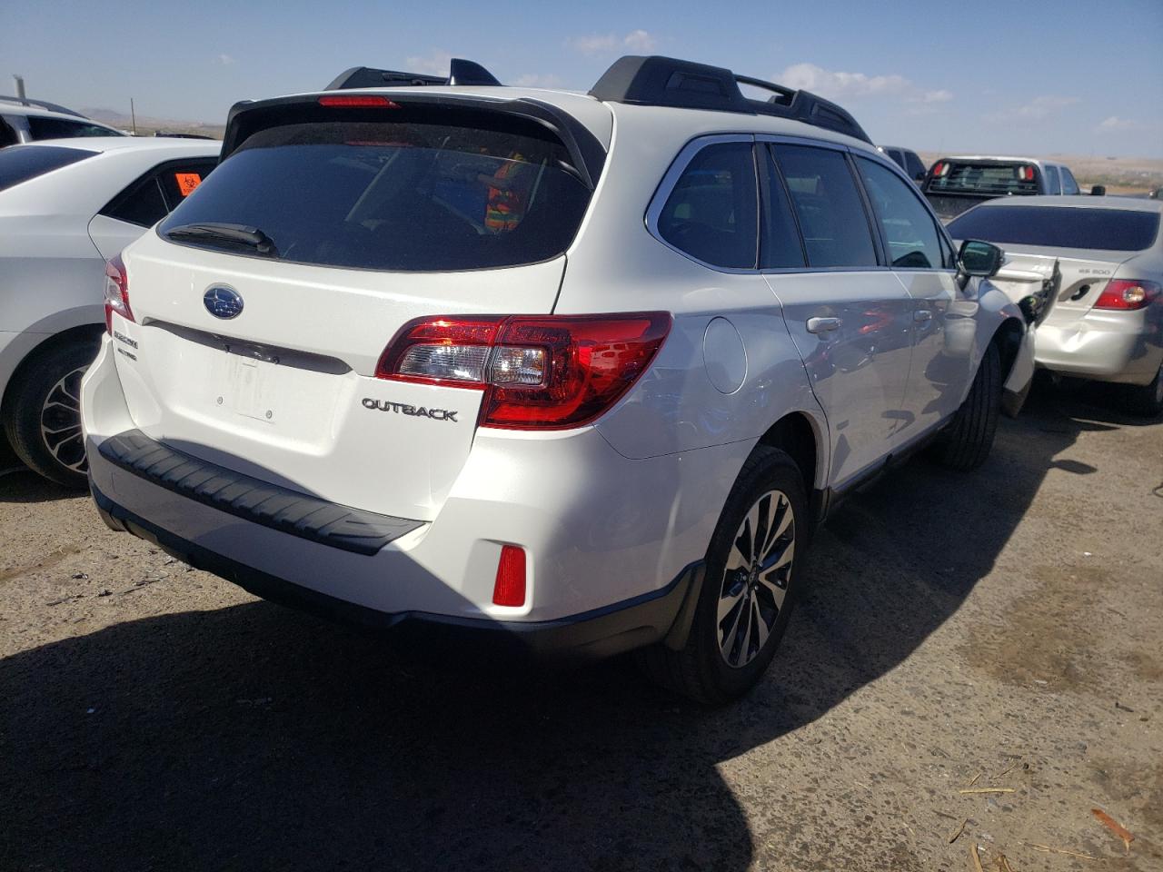 Photo 4 from auction – 2016 SUBARU OUTBACK 2. with VIN 4S4BSBJC3G3326824