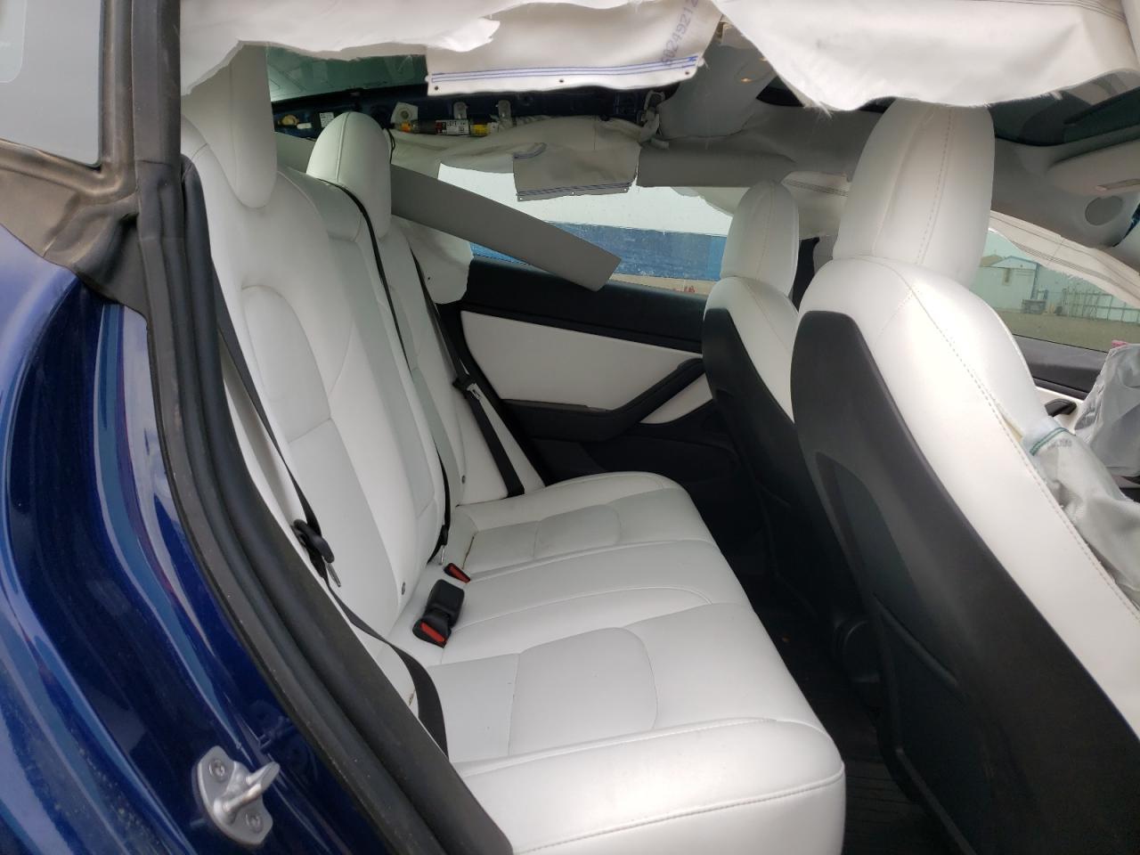 Photo 6 from auction – 2018 TESLA MODEL 3 with VIN 5YJ3E1EB8JF147751