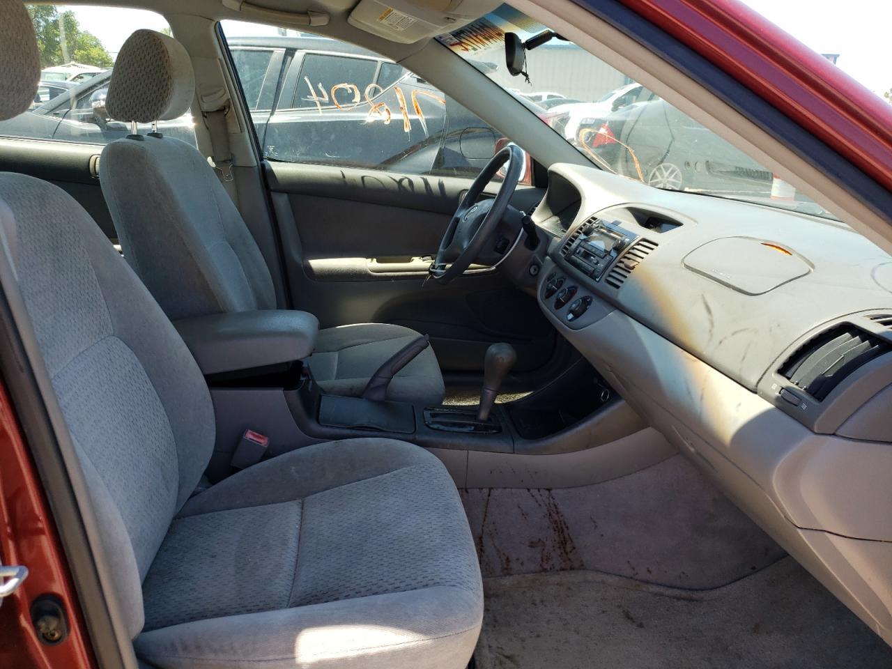 Photo 5 from auction – 2003 TOYOTA CAMRY LE with VIN 4T1BE32K03U190787