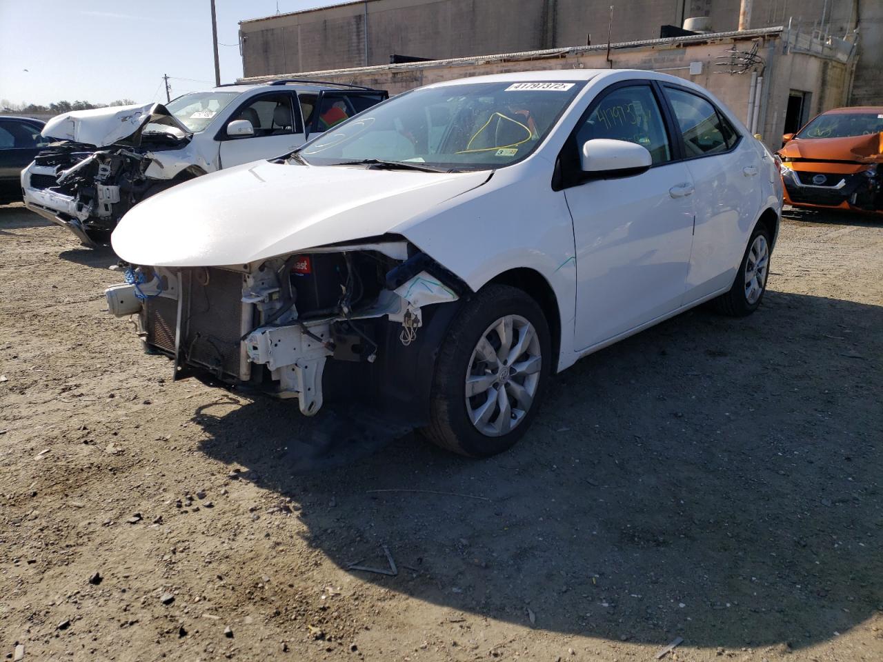 Photo 2 from auction – 2014 TOYOTA COROLLA L with VIN 2T1BURHEXEC160899