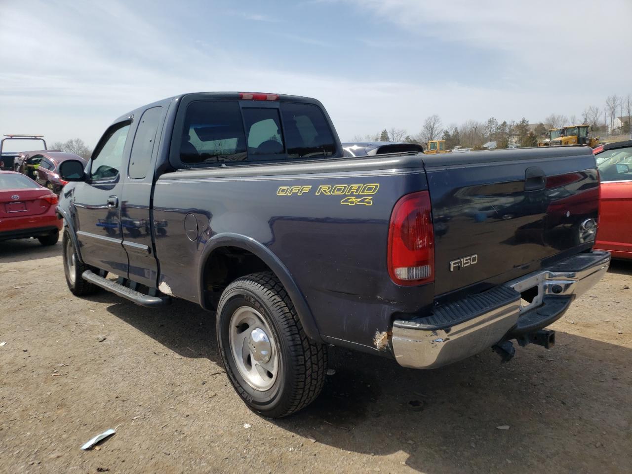 Photo 3 from auction – 2001 FORD F150 with VIN 1FTRX18L81NA15809