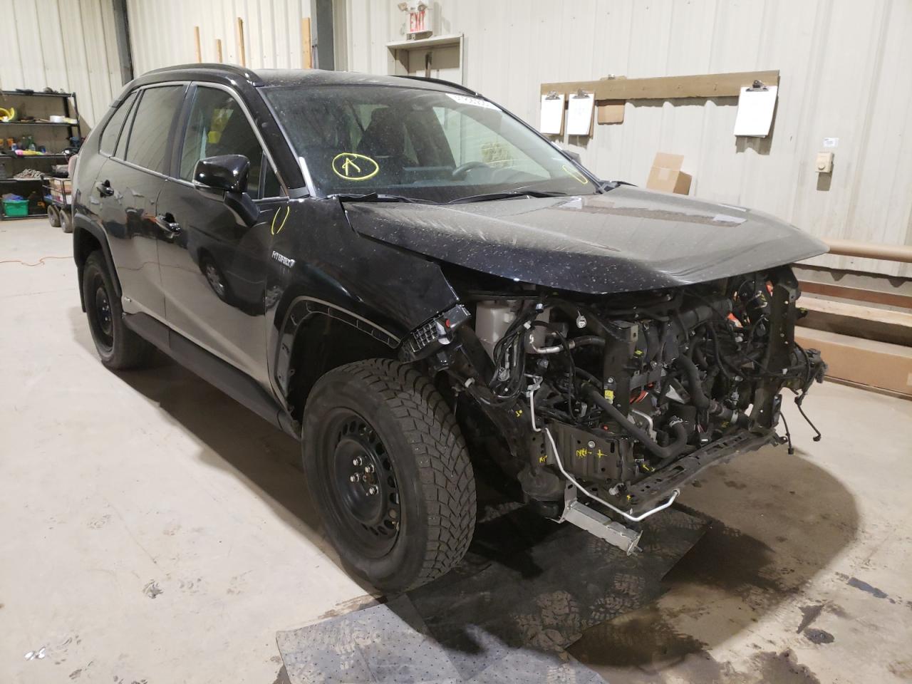Photo 1 from auction – 2021 TOYOTA RAV4 LE with VIN 2T3BWRFV3MW117331